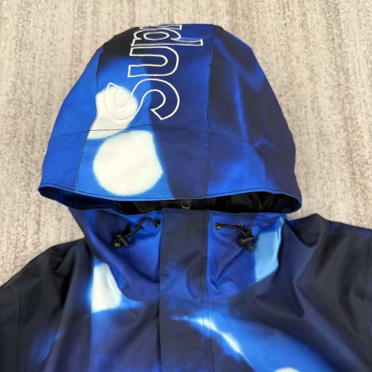 Supreme Nas und DMX GORE-TEX Shell Jacke Mehrfarbig