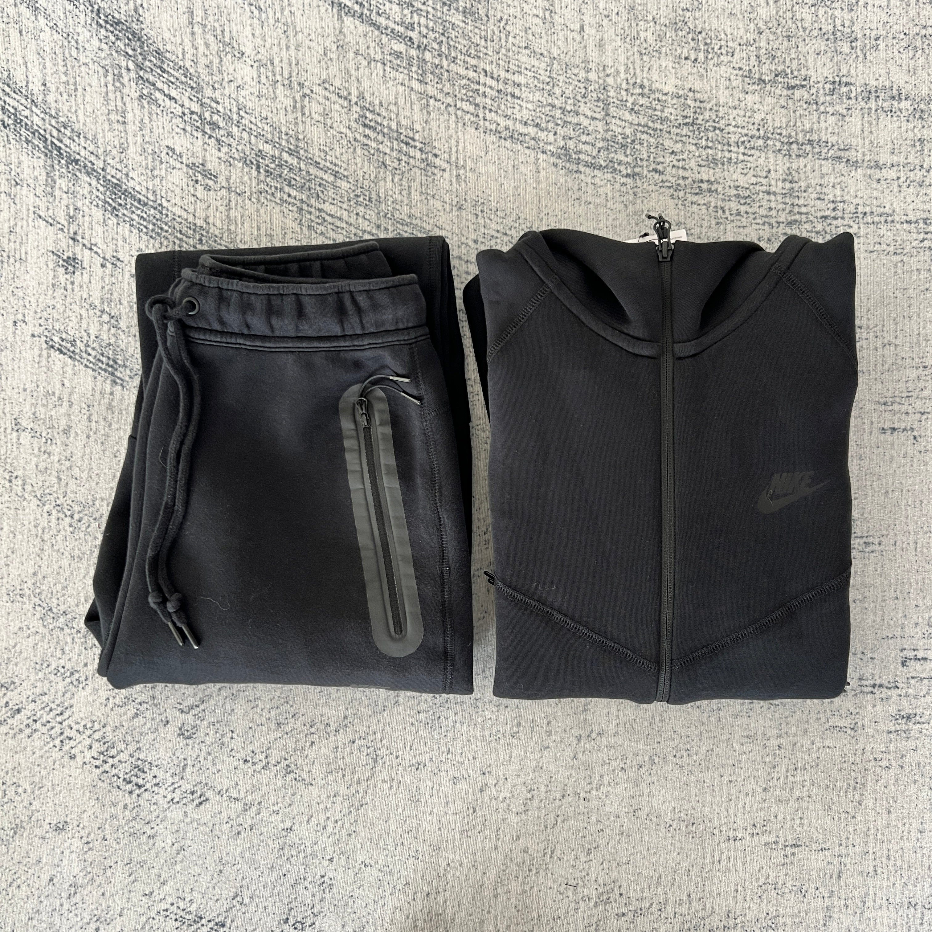 Nike Tech Fleece