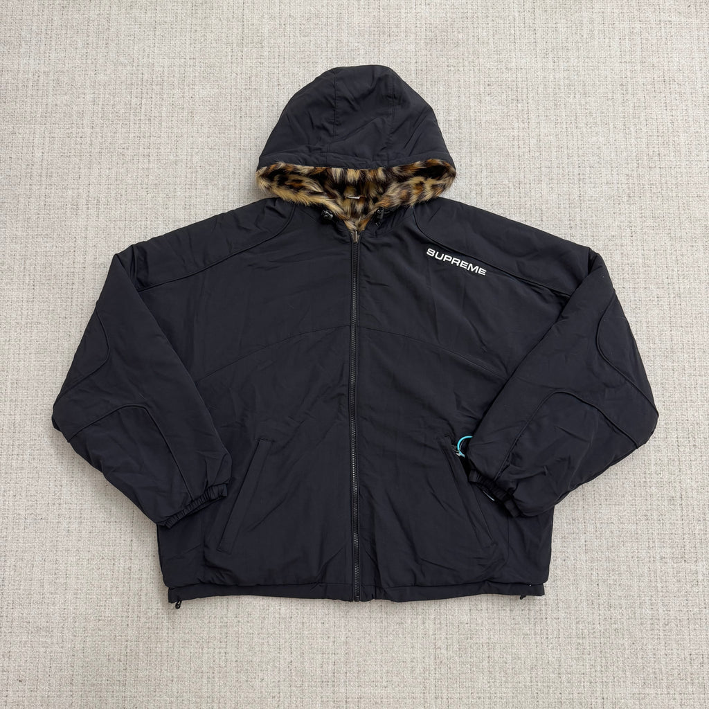 Supreme Kunstpelz Wende Trainingsjacke mit Kaupze