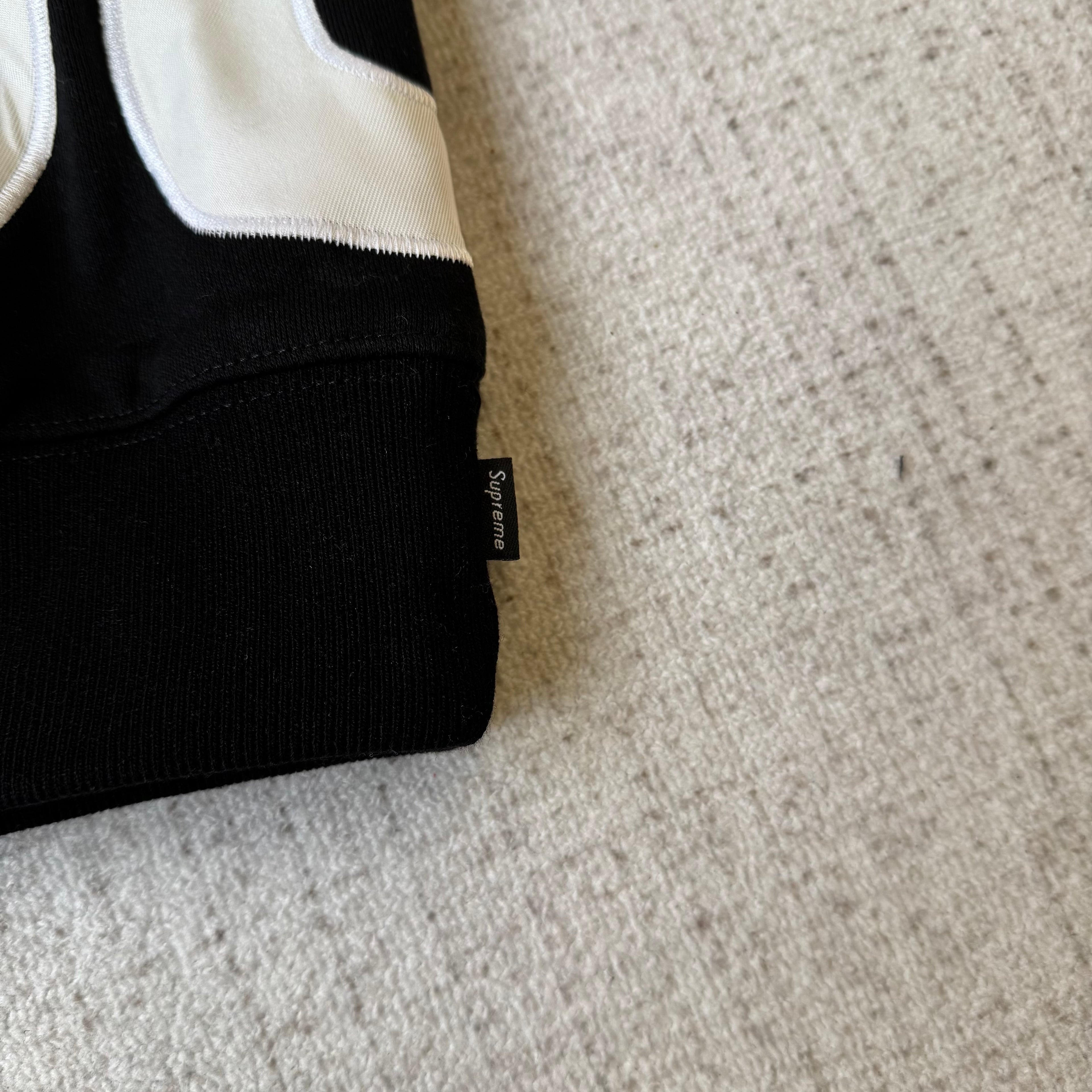 Supreme Zipper